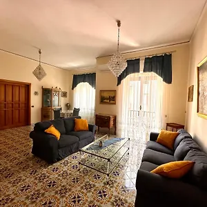 Maman Suite, Center Near Molo Beverello Nápoles