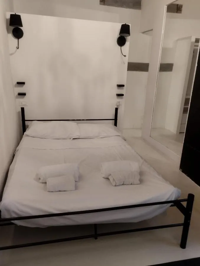 Bed And Bike - Bergamo Happy Stay